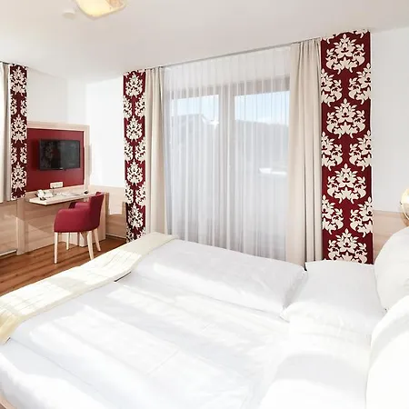 Kogler's Pfeffermuehle & Restaurant Отель 3*