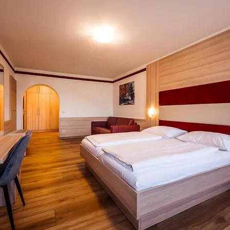 Kogler's Pfeffermuehle & Restaurant Отель 3*