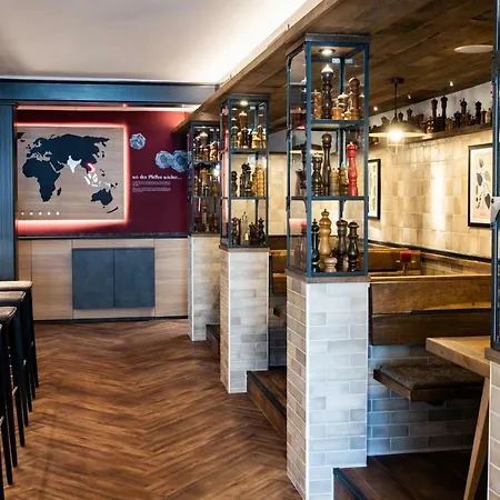 Отель Kogler's Pfeffermuehle & Restaurant