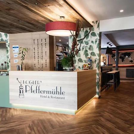 Отель Kogler's Pfeffermuehle & Restaurant Санкт-Урбан